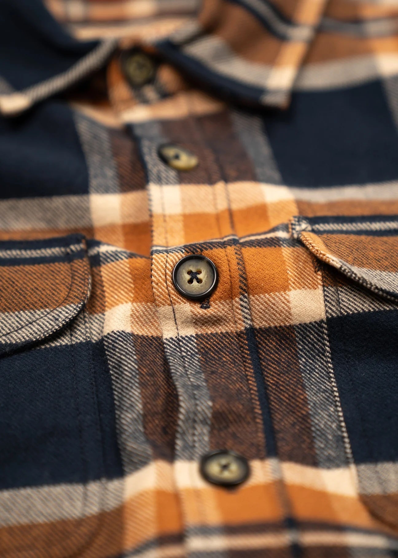 Quidel Shirt, Navy-Skjorter-Iron & Resin-Motorious Copenhagen