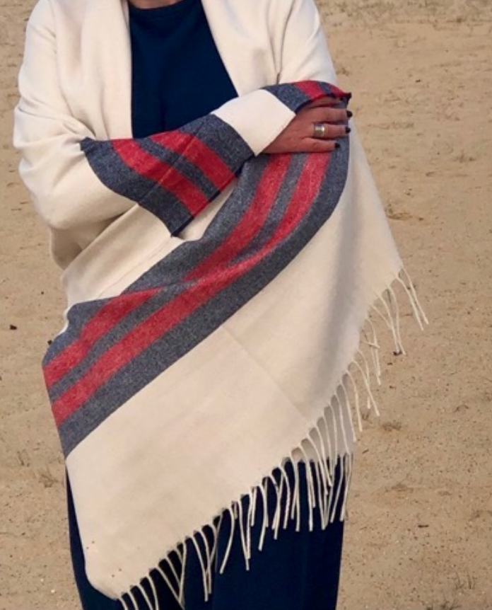 'Sao Lourenco' Poncho, Organic wool, White/Navy/Red-Jakker-School of Life Projects-Motorious Copenhagen