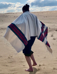 'Sao Lourenco' Poncho, Organic wool, White/Navy/Red-Jakker-School of Life Projects-Motorious Copenhagen